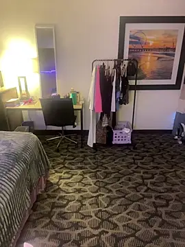 blonDDbombsheLL99 online show from 05.28.26