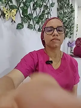 alanahot94 online show from 06.17.26