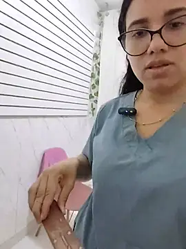 alanahot94 online show from 06.18.26