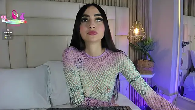 Martina Gracex online show from 07.15.26
