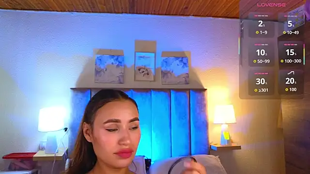 Victoria Hils online show from 05.28.26