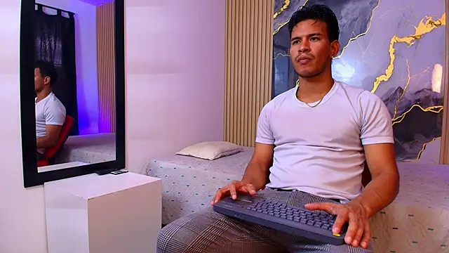 JacobWolf   online show from 05.22.26