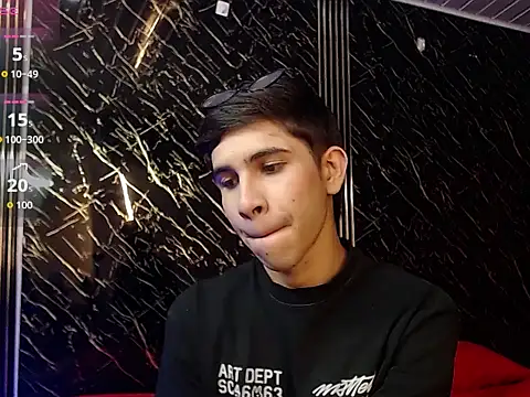 Snapshot of joshua_saenz_ chatting on 05.24.26 joshua saenz online show from 05.24.26
