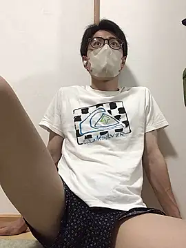 Snapshot of h_japmen chatting on 06.17.26 h japmen online show from 06.17.26