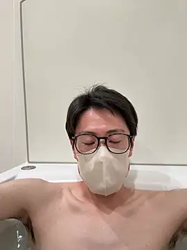 Snapshot of h_japmen chatting on 06.18.26 h japmen online show from 06.18.26
