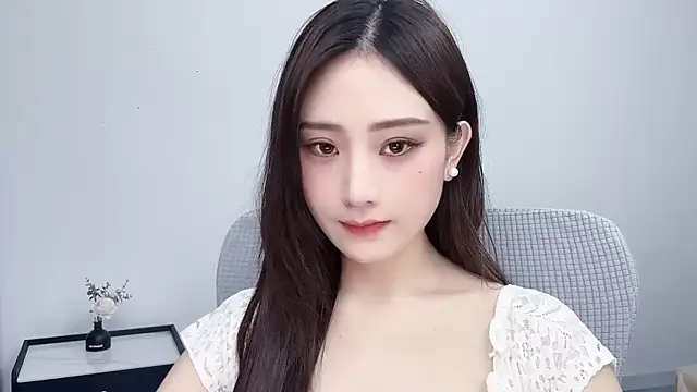  222Mia online show from 05.24.26