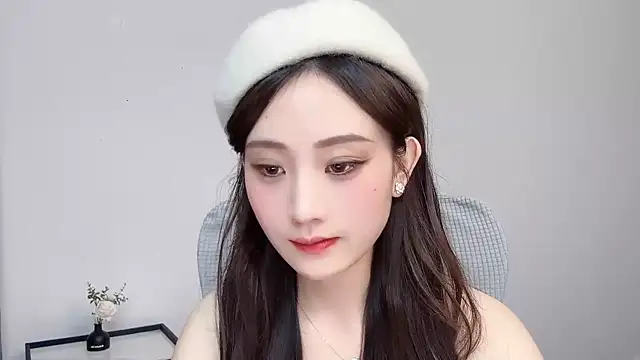  222Mia online show from 05.25.26