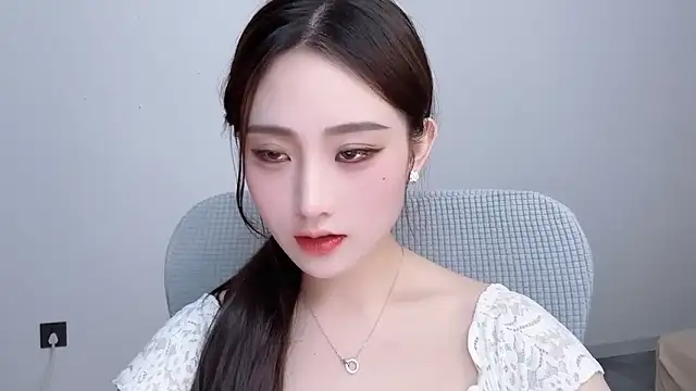  222Mia online show from 06.02.26