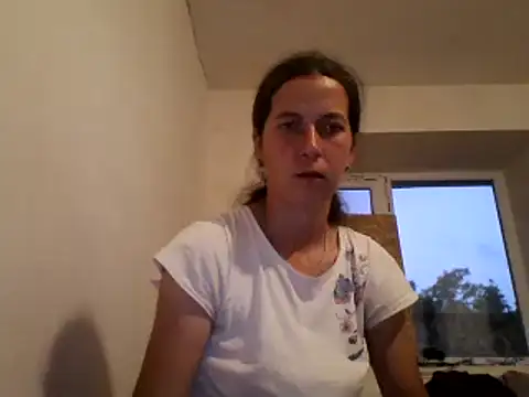 Snapshot of DanicaFey chatting on 07.04.26 DanicaFey online show from 07.04.26