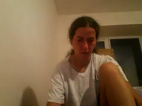 Snapshot of DanicaFey chatting on 07.25.26 DanicaFey online show from 07.25.26