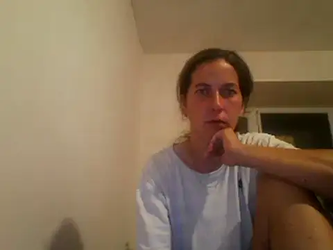 Snapshot of DanicaFey chatting on 07.26.26 DanicaFey online show from 07.26.26
