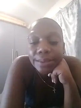 Snapshot of INNOCENTSLUT25 chatting on 05.26.26 INNOCENTSLUT25 online show from 05.26.26