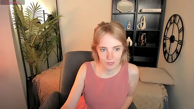 IrmaRonn online show from 07.08.26