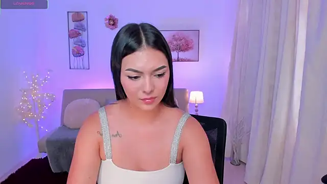 Emma Moretti1 online show from 05.19.26