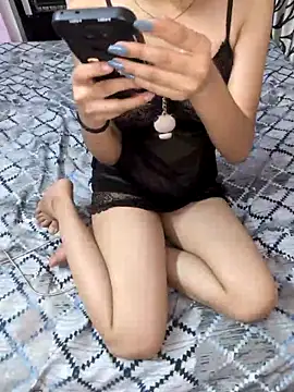 Snapshot of kayra_mishra chatting on 05.22.26 kayra mishra online show from 05.22.26