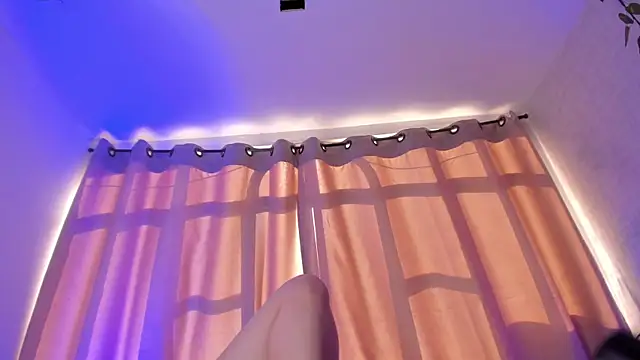 Abby Snow  online show from 07.15.26