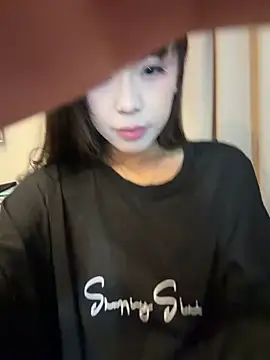 Snapshot of yixi_52 chatting on 05.09.26 yixi 52 online show from 05.09.26