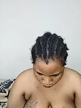 JuicyHoney 01 online show from 06.05.26