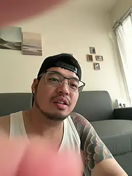 James1992 Ovo online show from 05.23.26
