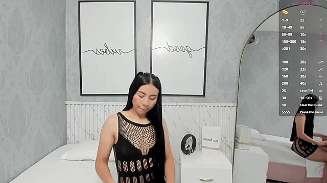 Ashley lee4u online show from 05.19.26