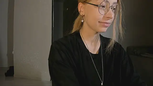 Snapshot of Jane_Bright chatting on 02.10.25 Jane Bright online show from 02.10.25