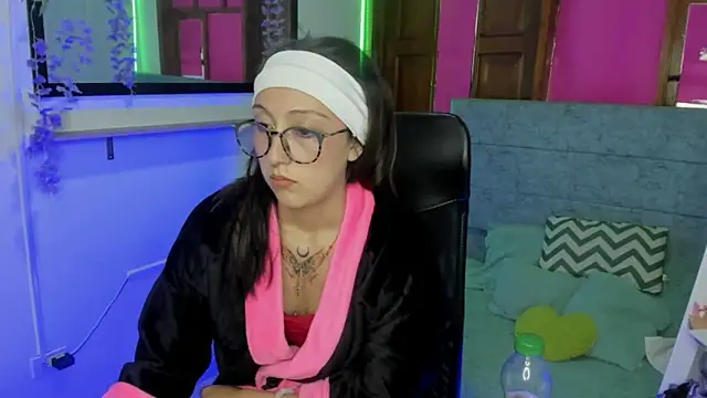 Snapshot of Brith_ness chatting on 05.20.26 Brith ness online show from 05.20.26