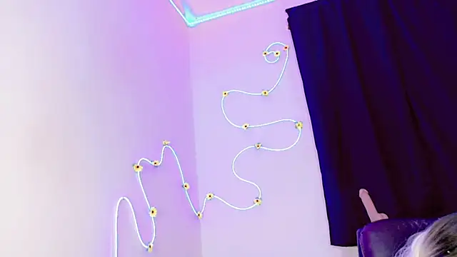 everlin 01 online show from 06.11.26