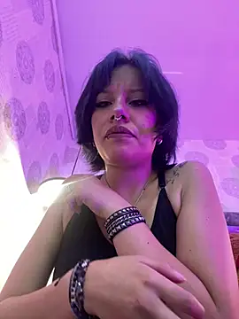 Snapshot of Levii_Tatoo chatting on 05.28.26 Levii Tatoo online show from 05.28.26