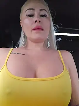 Snapshot of MILFBARBY chatting on 05.02.26 MILFBARBY online show from 05.02.26
