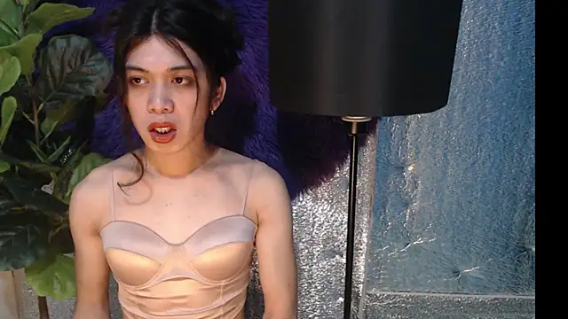 RoseAmarie online show from 05.22.26