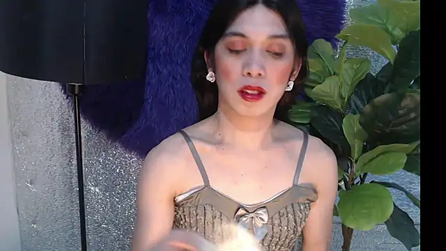 RoseAmarie online show from 05.22.26
