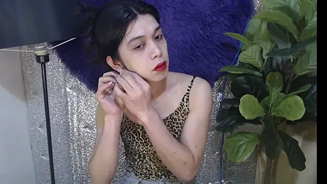 RoseAmarie online show from 06.07.26