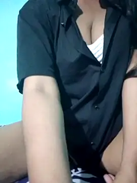 Cute-Ishita online show from 06.14.26
