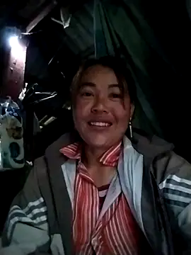 Snapshot of Mii-moo chatting on 05.09.26 Mii-moo online show from 05.09.26