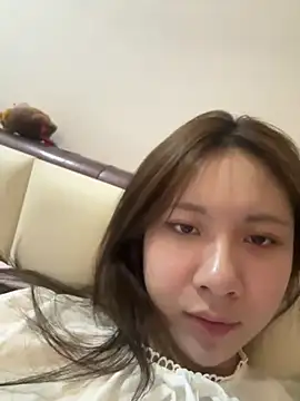 Snapshot of -Bacaw- chatting on 05.17.26 -Bacaw- online show from 05.17.26