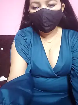 Snapshot of Cute-Sweety chatting on 05.26.26 Cute-Sweety online show from 05.26.26