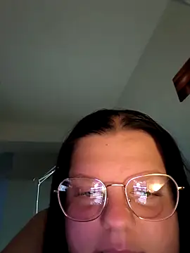 BadMommyyyyy online show from 05.10.26
