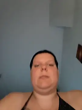 BadMommyyyyy online show from 06.08.26