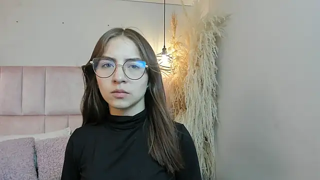 Snapshot of kely_morgan chatting on 06.19.26 kely morgan online show from 06.19.26