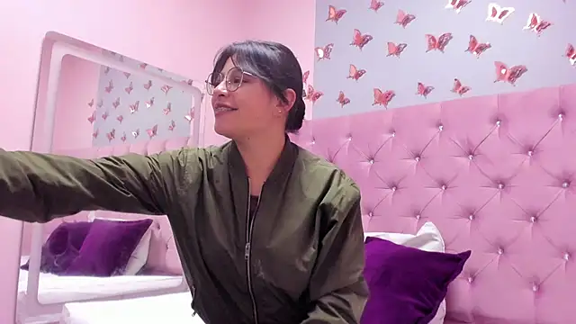 Victoria Lauren online show from 05.29.26
