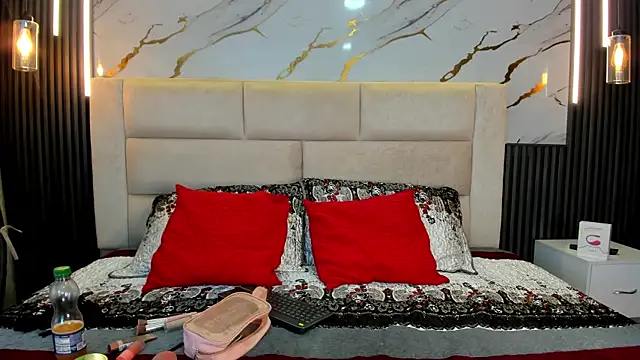 ViolettGracee online show from 07.28.26