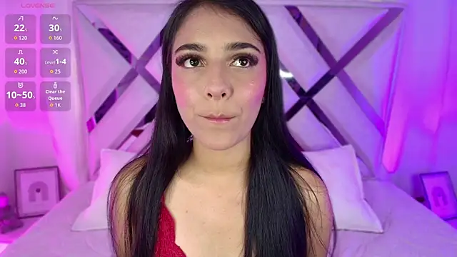 Snapshot of thalia_gomez__ chatting on 05.19.26 thalia gomez online show from 05.19.26