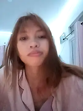 Snapshot of sweetpinayxxx chatting on 06.02.26 sweetpinayxxx online show from 06.02.26