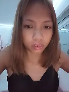 Snapshot of sweetpinayxxx chatting on 06.22.26 sweetpinayxxx online show from 06.22.26