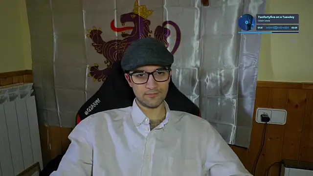 Snapshot of zadrotx chatting on 06.14.26 zadrotx online show from 06.14.26