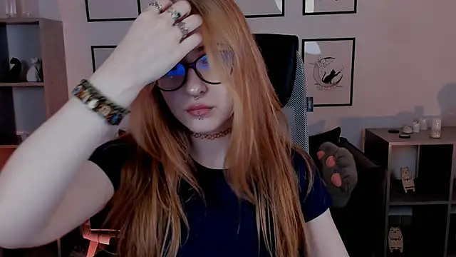 Snapshot of lanafitch chatting on 05.17.26 lanafitch online show from 05.17.26