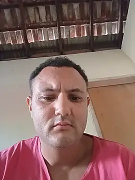 Snapshot of Helio0 chatting on 07.31.26 Helio0 online show from 07.31.26