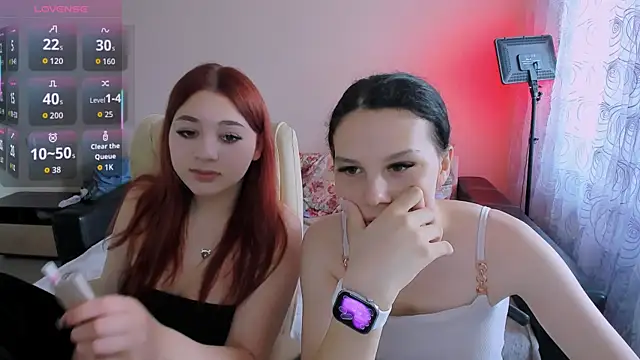 Snapshot of Adelina_xxx chatting on 06.10.26 Adelina xxx online show from 06.10.26