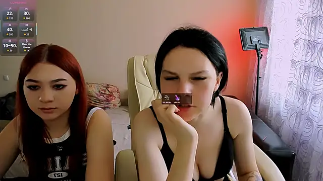 Snapshot of Adelina_xxx chatting on 06.16.26 Adelina xxx online show from 06.16.26
