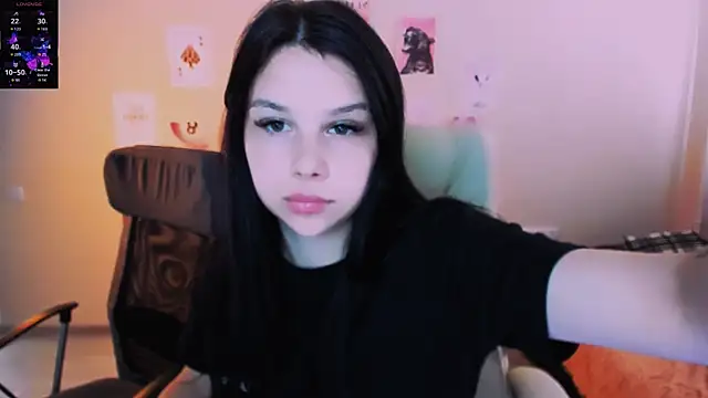 Snapshot of Adelina_xxx chatting on 07.23.26 Adelina xxx online show from 07.23.26
